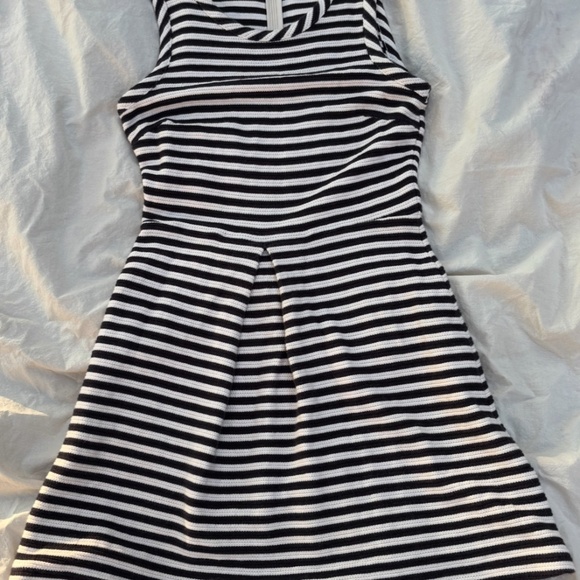 Madewell Womens Afternoon Dress size small, navy and white striped, sleeveless - Picture 3 of 16